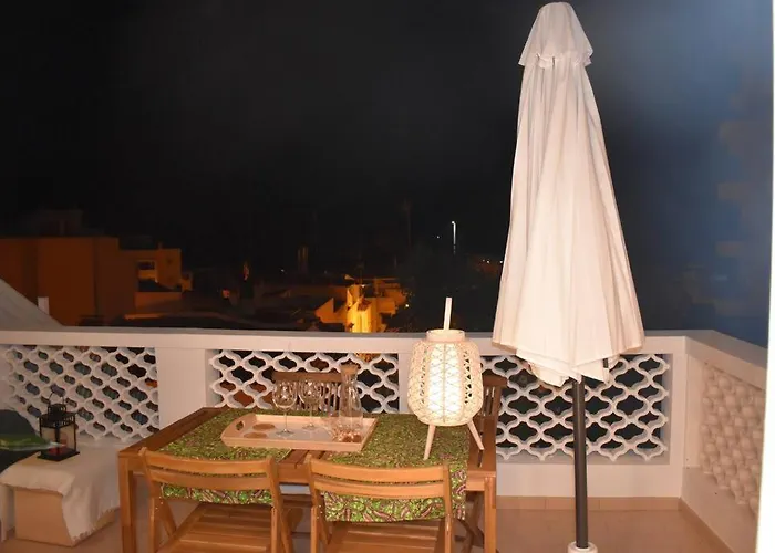 Varanda O Mar Apartment *